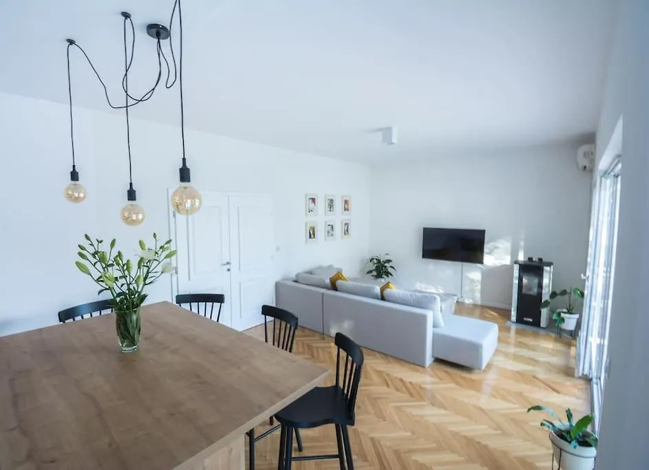 Comfort House With Big Terrace Zadar